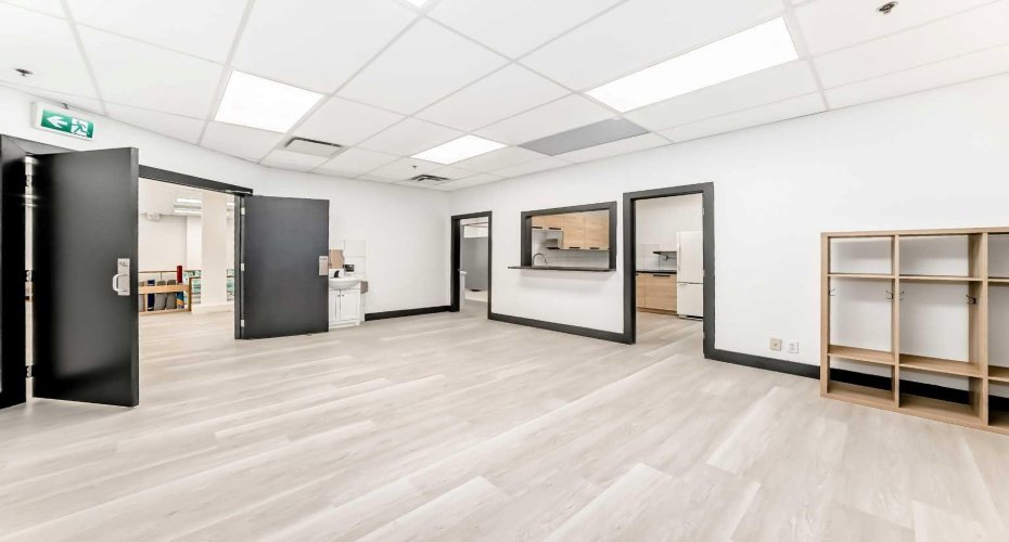 1015 Centre Street, Calgary, Alberta T2E 2P8, ,Commercial,For Sale,Centre,A2277781