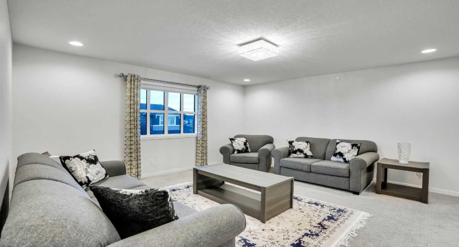 41 Howse Heights, Calgary, Alberta T3P 1N9, 6 Bedrooms Bedrooms, ,6 BathroomsBathrooms,Residential,For Sale,Howse,A2272333