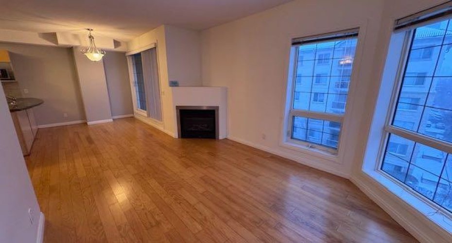 108 15 Avenue, Calgary, Alberta T2G 5R9, 2 Bedrooms Bedrooms, ,1 BathroomBathrooms,Residential,For Sale,15,A2278000