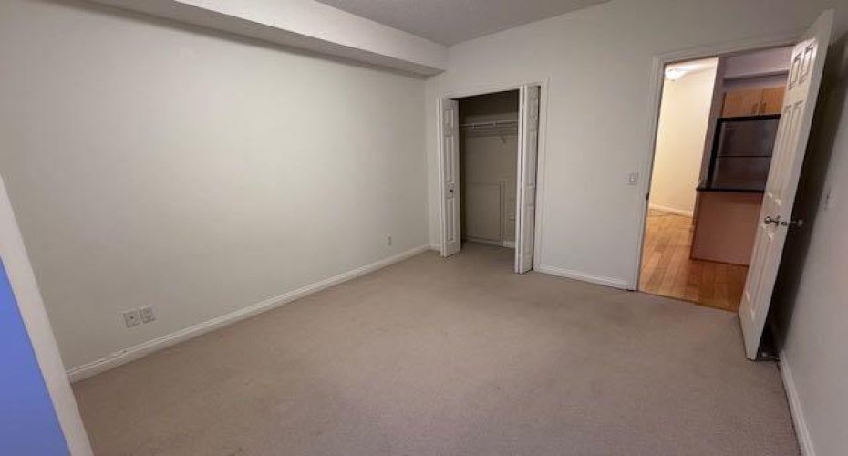 108 15 Avenue, Calgary, Alberta T2G 5R9, 2 Bedrooms Bedrooms, ,1 BathroomBathrooms,Residential,For Sale,15,A2278000