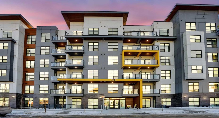 370 Dieppe Drive, Calgary, Alberta T3E 0E6, 1 Bedroom Bedrooms, ,1 BathroomBathrooms,Residential,For Sale,Dieppe,A2278357