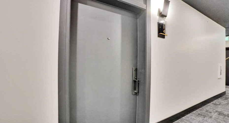 370 Dieppe Drive, Calgary, Alberta T3E 0E6, 1 Bedroom Bedrooms, ,1 BathroomBathrooms,Residential,For Sale,Dieppe,A2278357