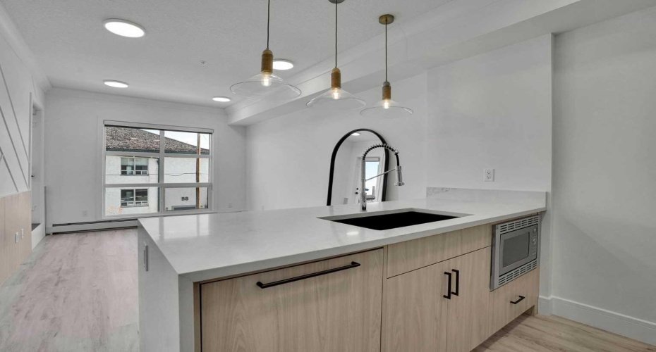 370 Dieppe Drive, Calgary, Alberta T3E 0E6, 1 Bedroom Bedrooms, ,1 BathroomBathrooms,Residential,For Sale,Dieppe,A2278357