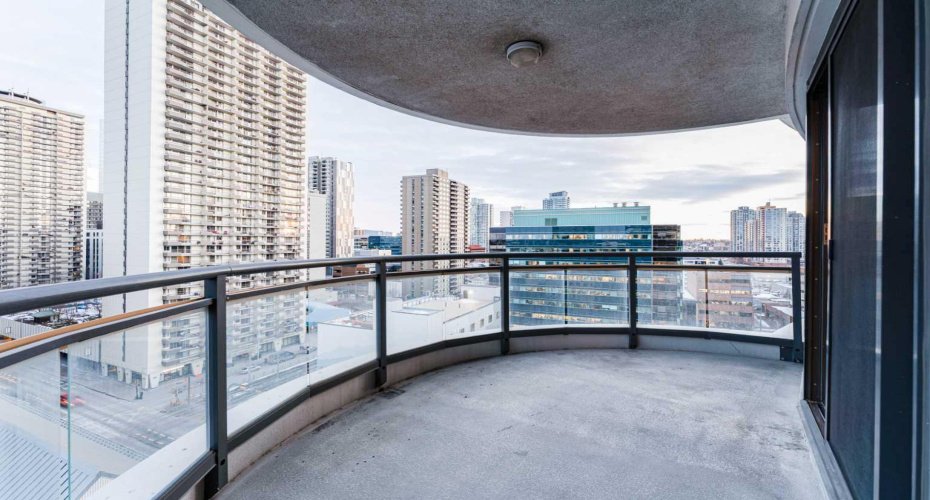 1078 6 Avenue, Calgary, Alberta T2P 5N6, 2 Bedrooms Bedrooms, ,2 BathroomsBathrooms,Residential,For Sale,6,A2278439