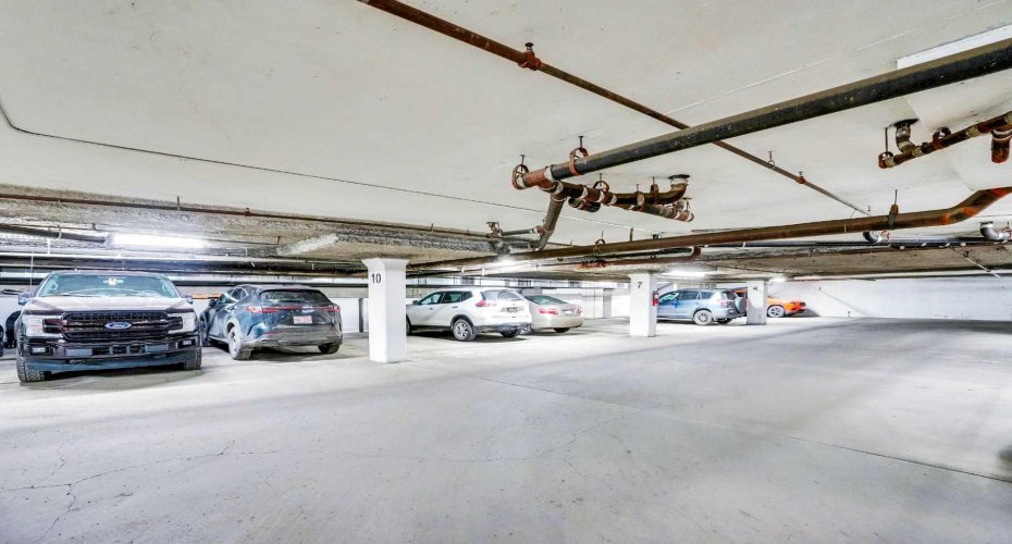 Parkade - bright & well lit