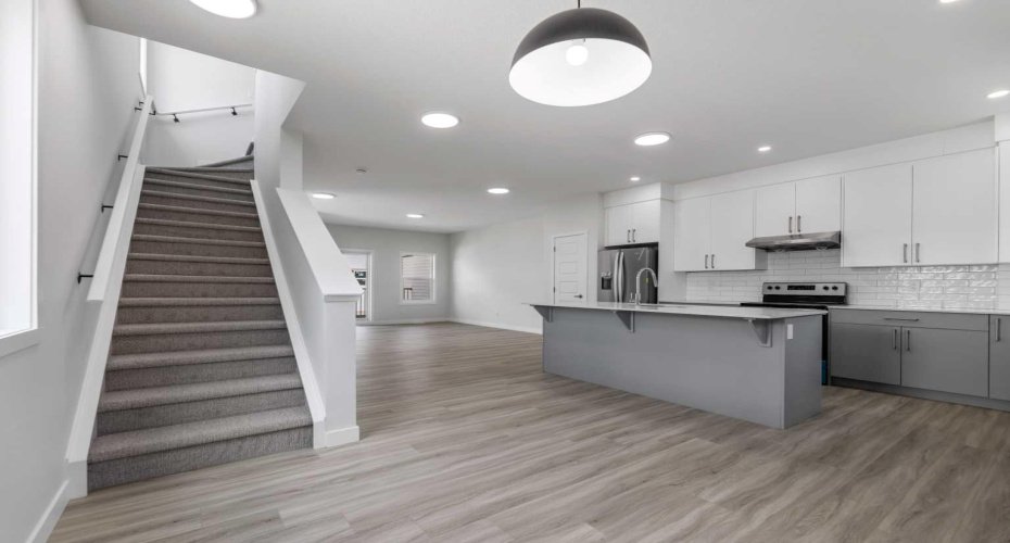 90 Corner Meadows Manor, Calgary, Alberta T3N 2N8, 4 Bedrooms Bedrooms, ,4 BathroomsBathrooms,Residential,For Sale,Corner Meadows,A2278451