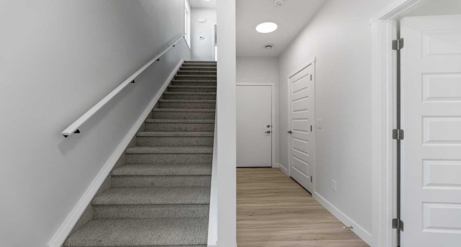 90 Corner Meadows Manor, Calgary, Alberta T3N 2N8, 4 Bedrooms Bedrooms, ,4 BathroomsBathrooms,Residential,For Sale,Corner Meadows,A2278451