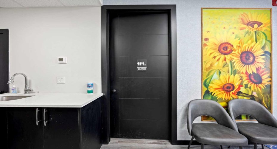 10830 42 Street, Calgary, Alberta T3N 1P2, ,Commercial,For Lease,42,A2275122