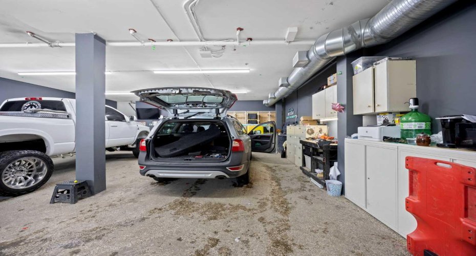 10830 42 Street, Calgary, Alberta T3N 1P2, ,Commercial,For Lease,42,A2275122