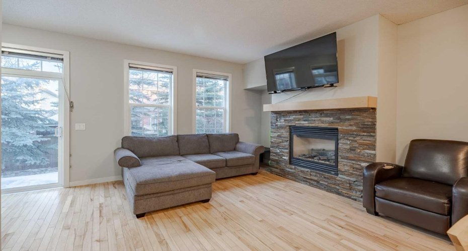 155 Silverado Skies Link, Calgary, Alberta T2X0K7, 2 Bedrooms Bedrooms, ,3 BathroomsBathrooms,Residential,For Sale,Silverado Skies,A2278045