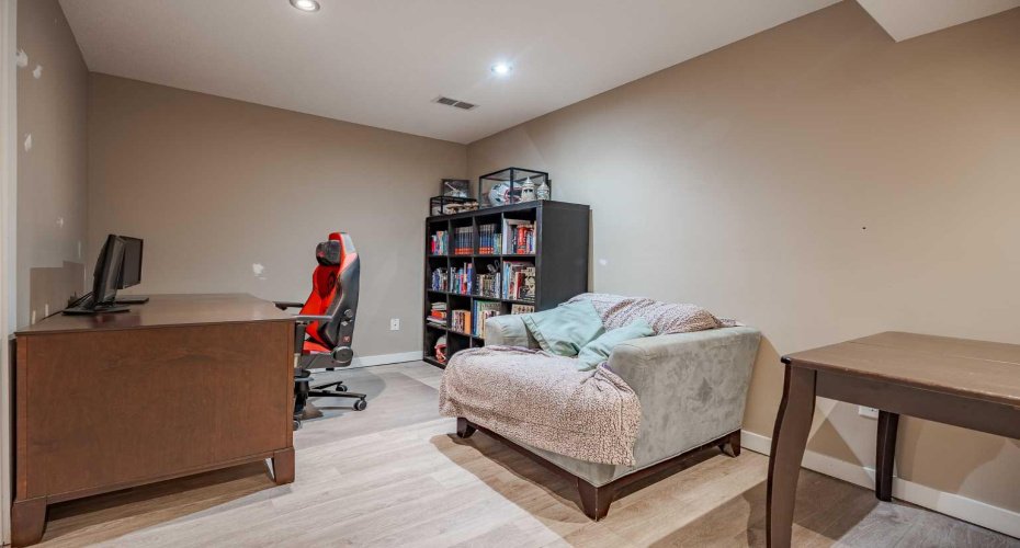 155 Silverado Skies Link, Calgary, Alberta T2X0K7, 2 Bedrooms Bedrooms, ,3 BathroomsBathrooms,Residential,For Sale,Silverado Skies,A2278045