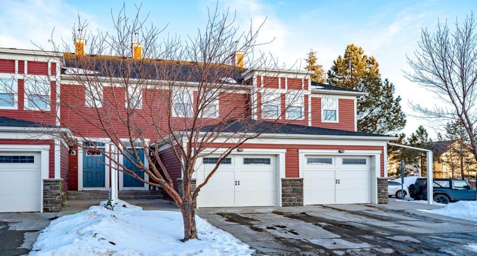 155 Silverado Skies Link, Calgary, Alberta T2X0K7, 2 Bedrooms Bedrooms, ,3 BathroomsBathrooms,Residential,For Sale,Silverado Skies,A2278045