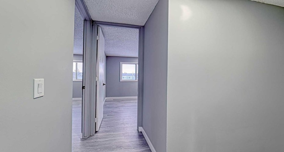 195 Manora Place, Calgary, Alberta T2A 5J8, 3 Bedrooms Bedrooms, ,1 BathroomBathrooms,Residential,For Sale,Manora,A2278402