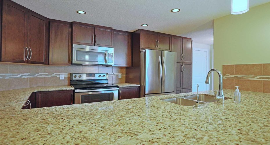 16 Varsity Estates Circle, Calgary, Alberta T3A 2C5, 2 Bedrooms Bedrooms, ,2 BathroomsBathrooms,Residential,For Sale,Varsity Estates,A2276324