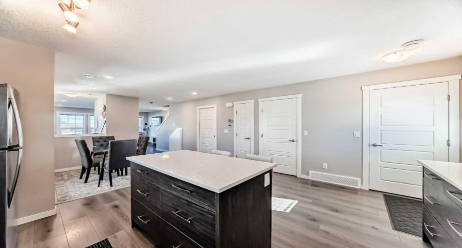 7451 Falconridge Boulevard, Calgary, Alberta T3J 0Z8, 3 Bedrooms Bedrooms, ,3 BathroomsBathrooms,Residential,For Sale,Falconridge,A2265018