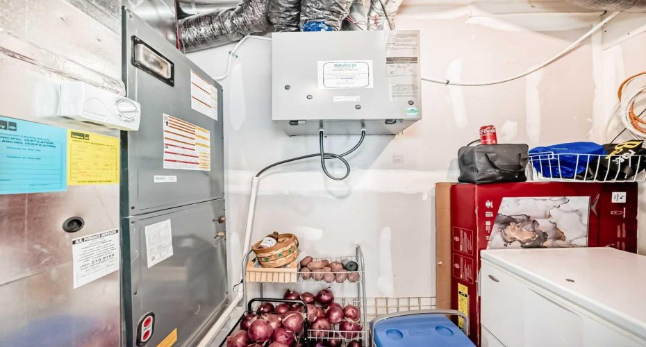 7451 Falconridge Boulevard, Calgary, Alberta T3J 0Z8, 3 Bedrooms Bedrooms, ,3 BathroomsBathrooms,Residential,For Sale,Falconridge,A2265018