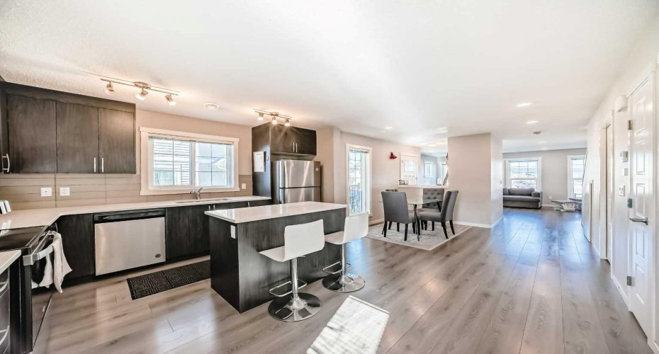 7451 Falconridge Boulevard, Calgary, Alberta T3J 0Z8, 3 Bedrooms Bedrooms, ,3 BathroomsBathrooms,Residential,For Sale,Falconridge,A2265018