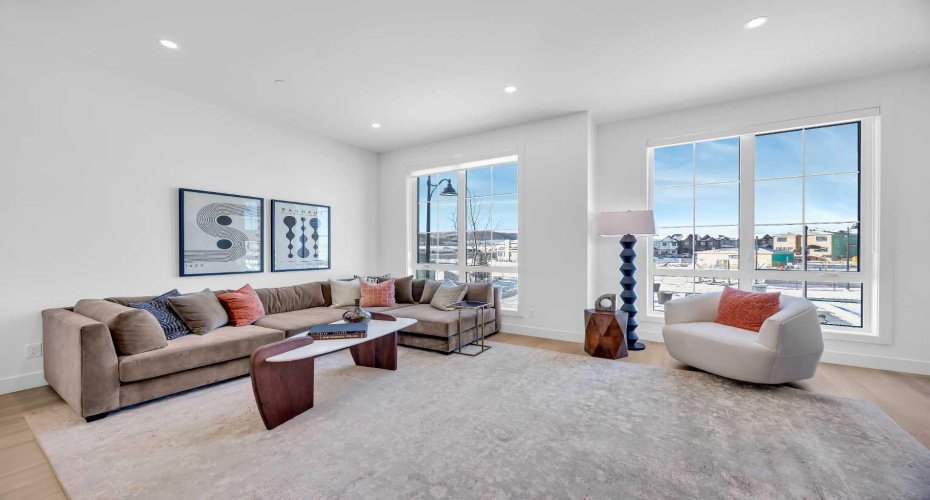 12 Greenwich Heath, Calgary, Alberta T3B 6P4, 4 Bedrooms Bedrooms, ,4 BathroomsBathrooms,Residential,For Sale,Greenwich,A2278414