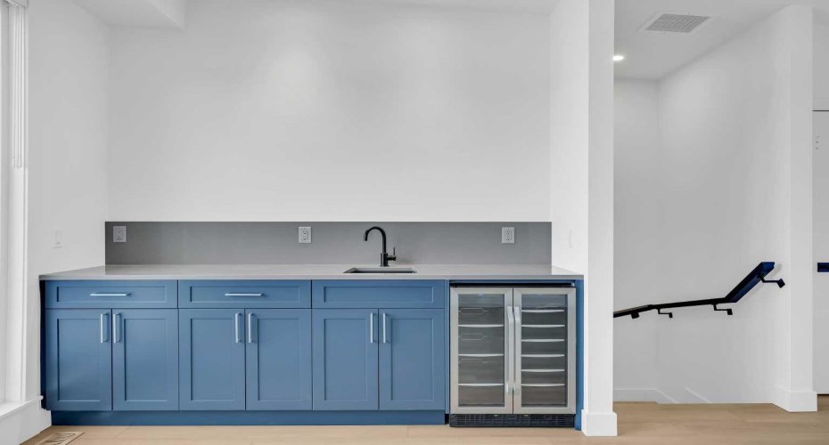 12 Greenwich Heath, Calgary, Alberta T3B 6P4, 4 Bedrooms Bedrooms, ,4 BathroomsBathrooms,Residential,For Sale,Greenwich,A2278414