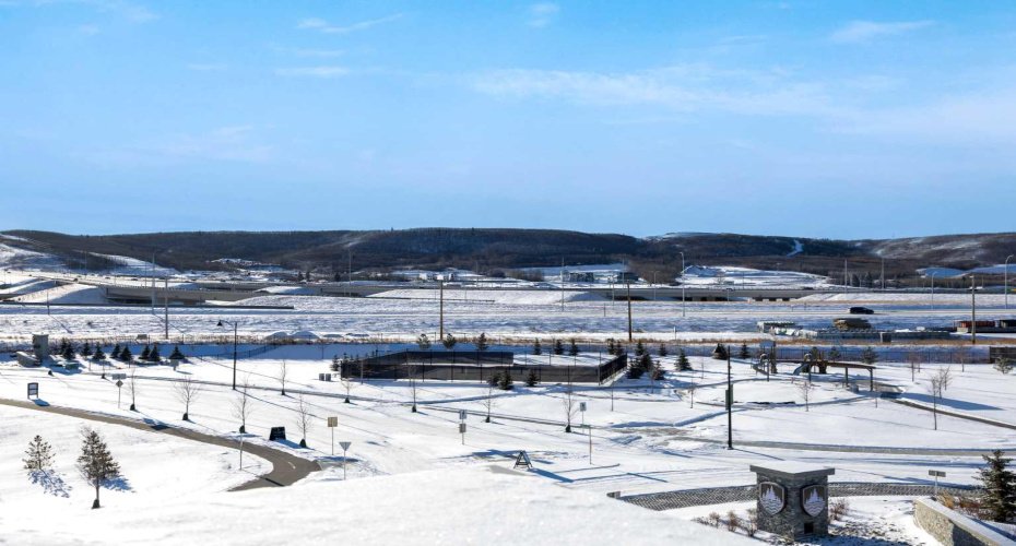 12 Greenwich Heath, Calgary, Alberta T3B 6P4, 4 Bedrooms Bedrooms, ,4 BathroomsBathrooms,Residential,For Sale,Greenwich,A2278414