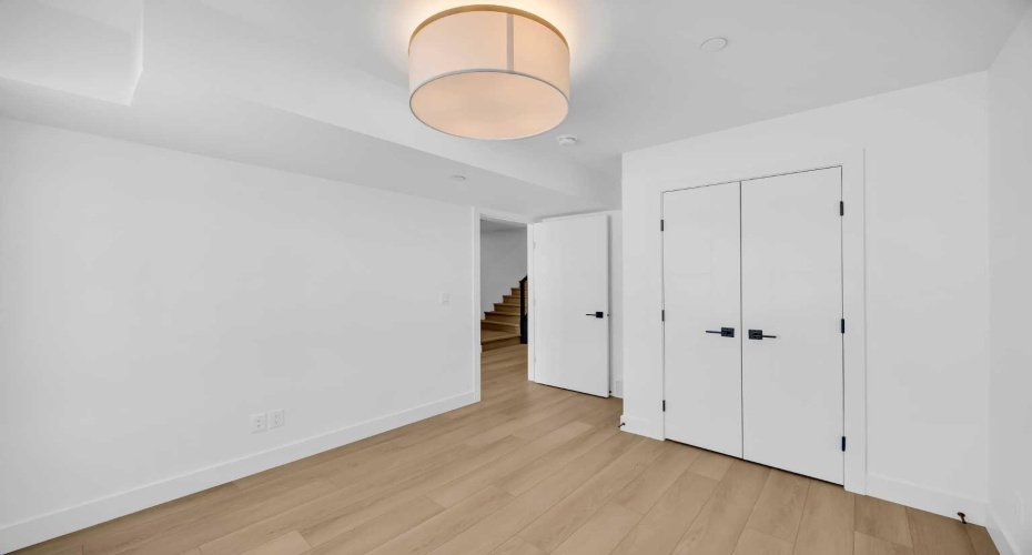 12 Greenwich Heath, Calgary, Alberta T3B 6P4, 4 Bedrooms Bedrooms, ,4 BathroomsBathrooms,Residential,For Sale,Greenwich,A2278414