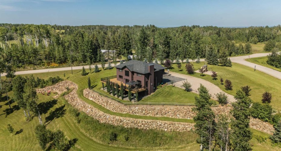 2 Hidden Valley Close, Rural Clearwater County, Alberta T4T 2A2, 5 Bedrooms Bedrooms, ,4 BathroomsBathrooms,Residential,For Sale,2 Hidden Valley Close,A2278418