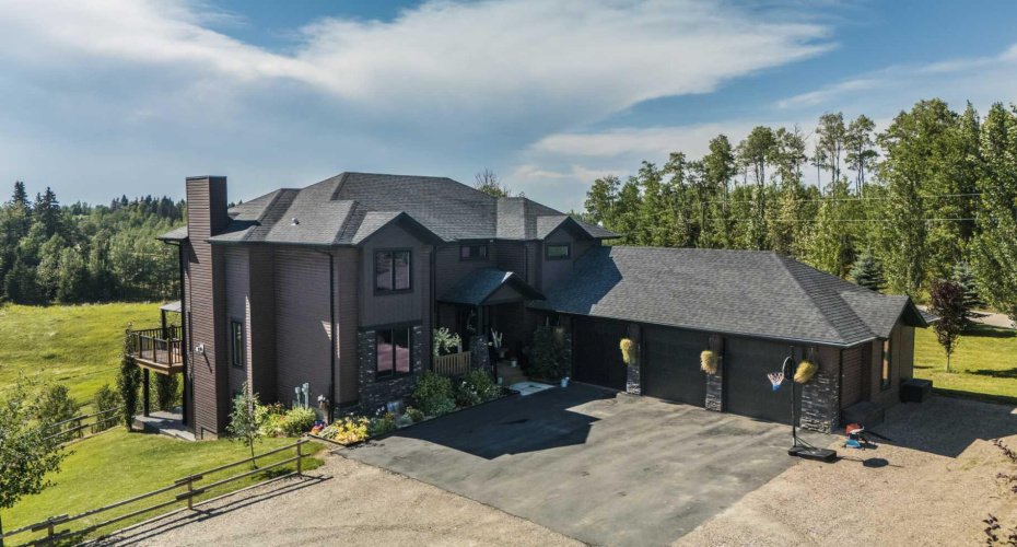 2 Hidden Valley Close, Rural Clearwater County, Alberta T4T 2A2, 5 Bedrooms Bedrooms, ,4 BathroomsBathrooms,Residential,For Sale,2 Hidden Valley Close,A2278418