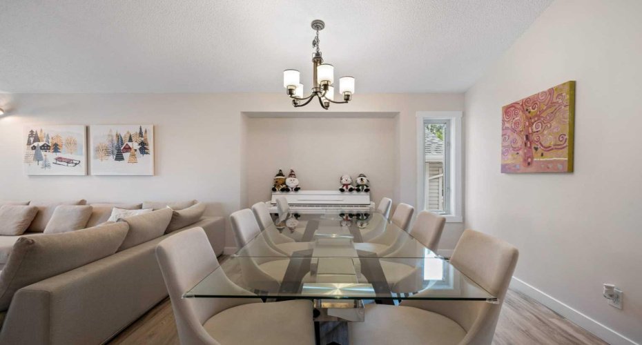 358 Hawkstone Drive, Calgary, Alberta T3G 3T7, 6 Bedrooms Bedrooms, ,3 BathroomsBathrooms,Residential,For Sale,Hawkstone,A2278479