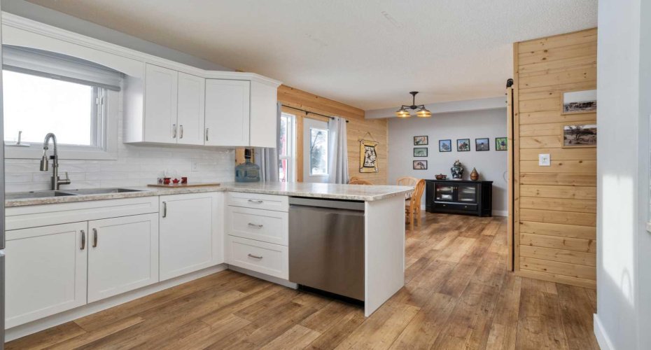 5615 49 Avenue, Killam, Alberta T0B 2L0, 3 Bedrooms Bedrooms, ,2 BathroomsBathrooms,Residential,For Sale,49,A2278482