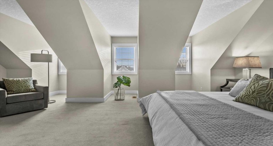 2833 Dallaire Avenue, Calgary, Alberta T3E 7T2, 3 Bedrooms Bedrooms, ,4 BathroomsBathrooms,Residential,For Sale,Dallaire,A2278595