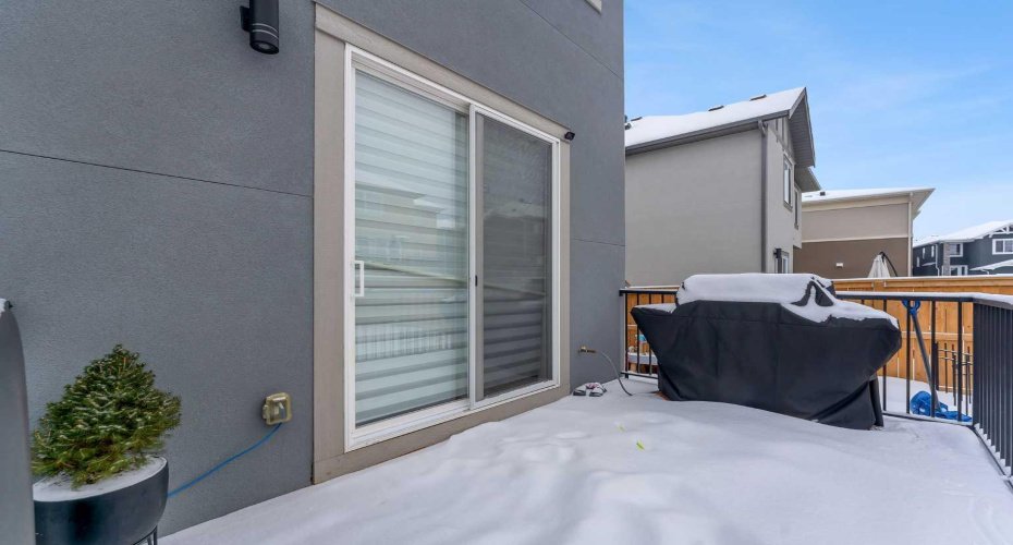 202 Kinniburgh Crescent, Chestermere, Alberta T1X 1Y2, 7 Bedrooms Bedrooms, ,5 BathroomsBathrooms,Residential,For Sale,Kinniburgh,A2278696