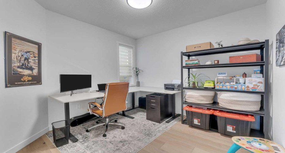 202 Kinniburgh Crescent, Chestermere, Alberta T1X 1Y2, 7 Bedrooms Bedrooms, ,5 BathroomsBathrooms,Residential,For Sale,Kinniburgh,A2278696