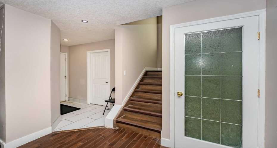 4 Del Ray Crescent, Calgary, Alberta T1Y 6V8, 6 Bedrooms Bedrooms, ,4 BathroomsBathrooms,Residential,For Sale,Del Ray,A2278775