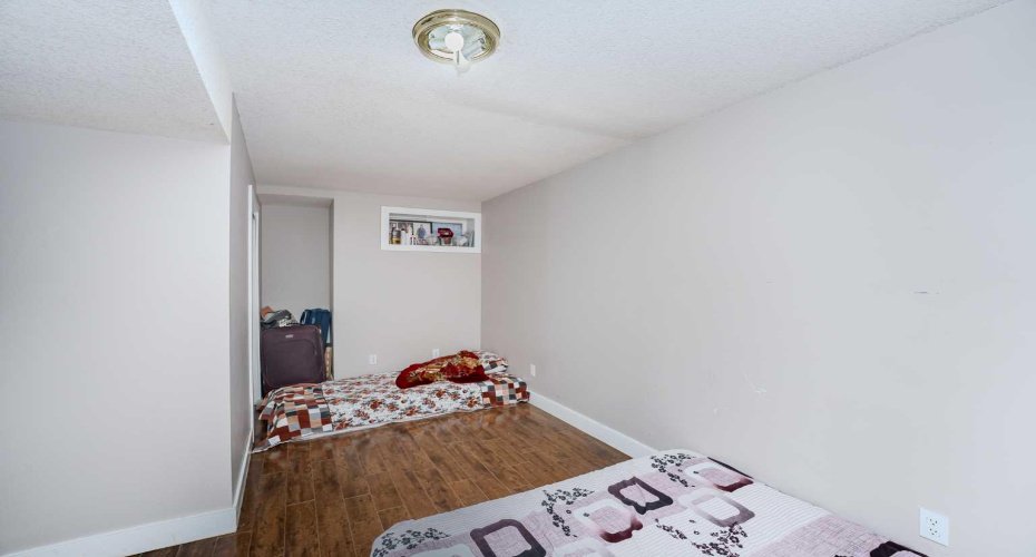 4 Del Ray Crescent, Calgary, Alberta T1Y 6V8, 6 Bedrooms Bedrooms, ,4 BathroomsBathrooms,Residential,For Sale,Del Ray,A2278775