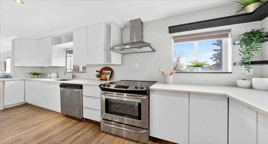 2103 Country Hills Circle, Calgary, Alberta T3K 4Z3, 4 Bedrooms Bedrooms, ,4 BathroomsBathrooms,Residential,For Sale,Country Hills,A2271237