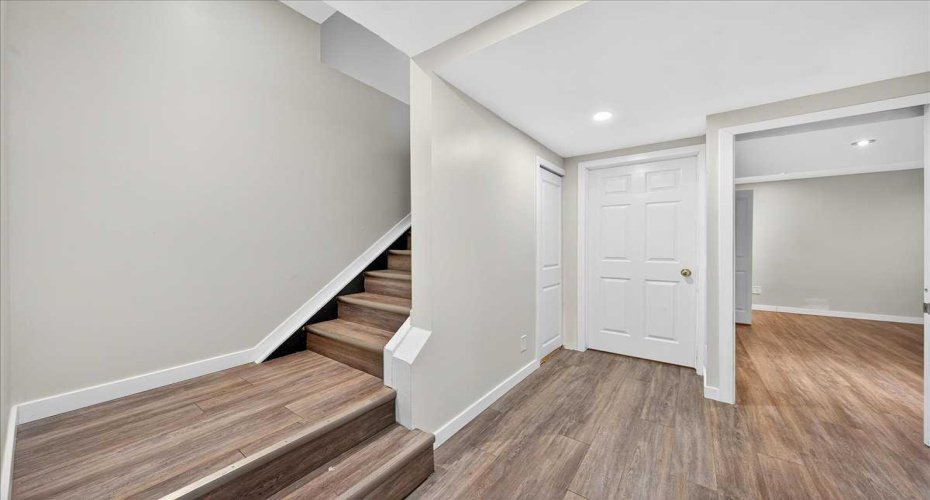 2103 Country Hills Circle, Calgary, Alberta T3K 4Z3, 4 Bedrooms Bedrooms, ,4 BathroomsBathrooms,Residential,For Sale,Country Hills,A2271237