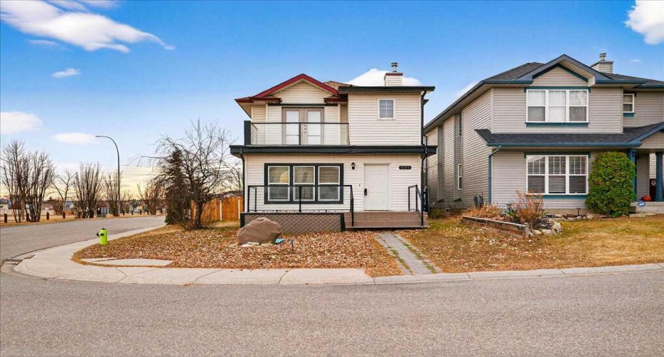 2103 Country Hills Circle, Calgary, Alberta T3K 4Z3, 4 Bedrooms Bedrooms, ,4 BathroomsBathrooms,Residential,For Sale,Country Hills,A2271237