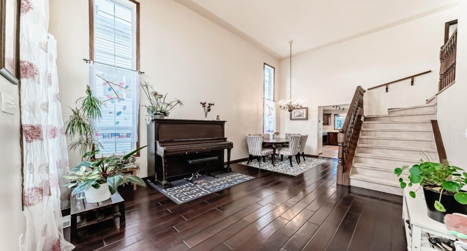 3708 Douglas Ridge Way, Calgary, Alberta T2Z 3B6, 2 Bedrooms Bedrooms, ,2 BathroomsBathrooms,Residential,For Sale,Douglas Ridge,A2277381