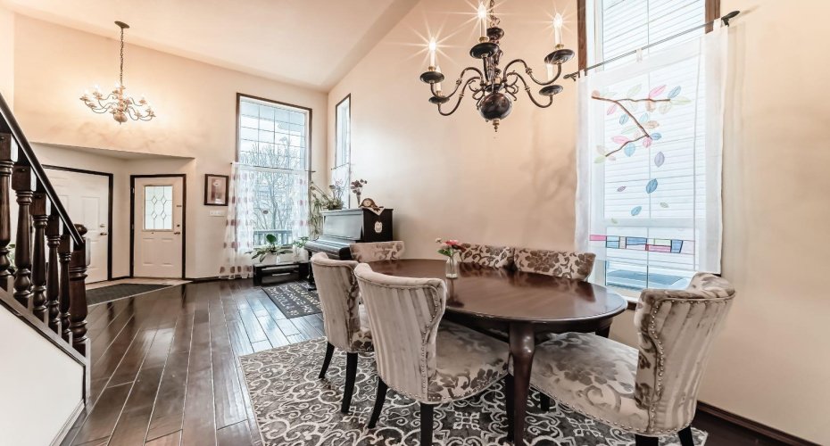 3708 Douglas Ridge Way, Calgary, Alberta T2Z 3B6, 2 Bedrooms Bedrooms, ,2 BathroomsBathrooms,Residential,For Sale,Douglas Ridge,A2277381