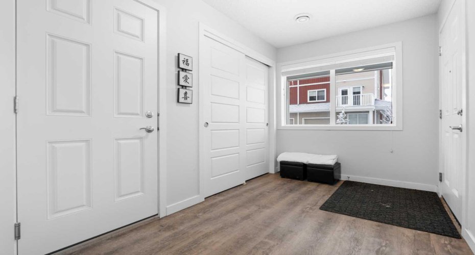 32 Red Embers Parade, Calgary, Alberta T3N 1P7, 2 Bedrooms Bedrooms, ,3 BathroomsBathrooms,Residential,For Sale,Red Embers,A2278830