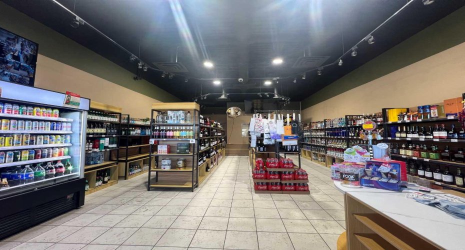 Calgary, Alberta, ,Commercial,For Lease,A2278834