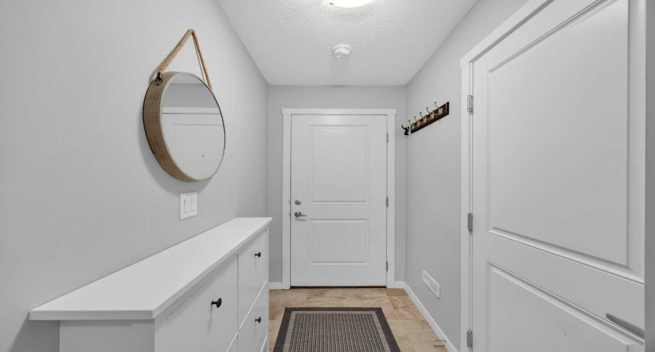 241 Legacy Point, Calgary, Alberta T2X 3Z3, 3 Bedrooms Bedrooms, ,3 BathroomsBathrooms,Residential,For Sale,Legacy,A2278904