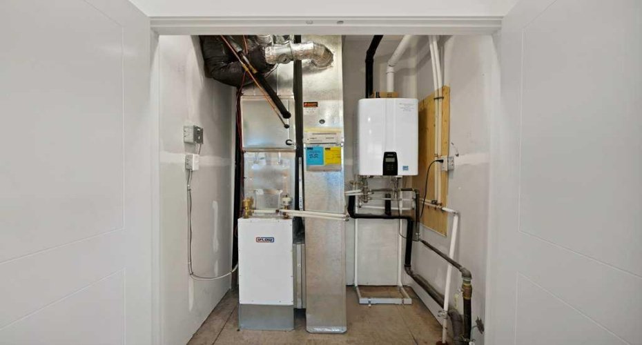 14808 1 Street, Calgary, Alberta T3P 2M3, 3 Bedrooms Bedrooms, ,3 BathroomsBathrooms,Residential,For Sale,1,A2278935