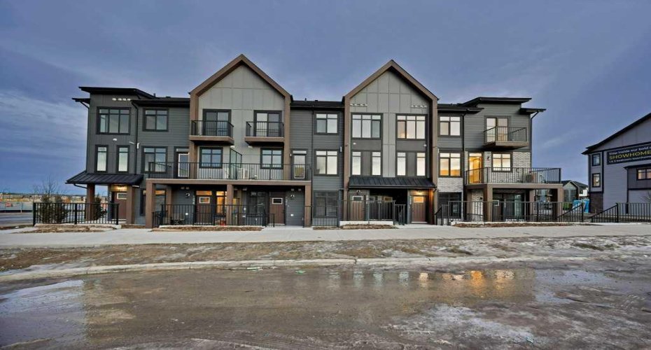 14808 1 Street, Calgary, Alberta T3P 2M3, 3 Bedrooms Bedrooms, ,3 BathroomsBathrooms,Residential,For Sale,1,A2278935