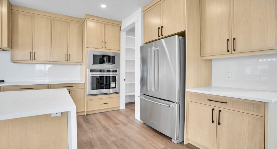 75 Sunvalley Way, Cochrane, Alberta T4C0X8, 3 Bedrooms Bedrooms, ,3 BathroomsBathrooms,Residential,For Sale,Sunvalley,A2278946