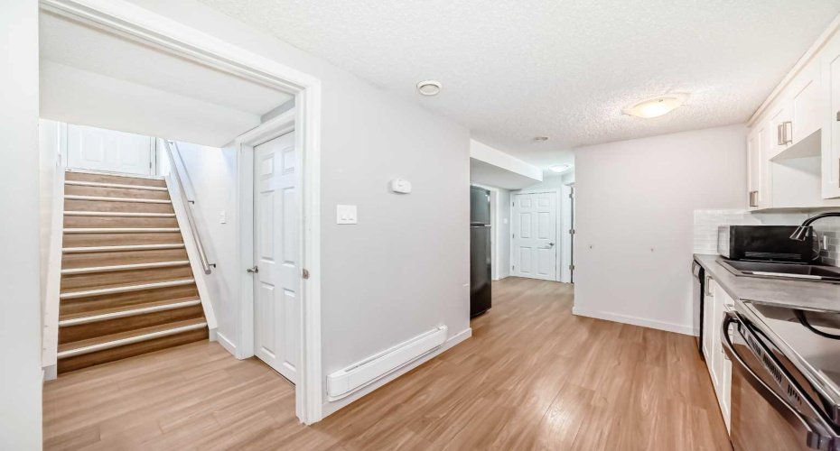 611 Meota Road, Calgary, Alberta T2E 5W8, 5 Bedrooms Bedrooms, ,2 BathroomsBathrooms,Residential,For Sale,Meota,A2278952