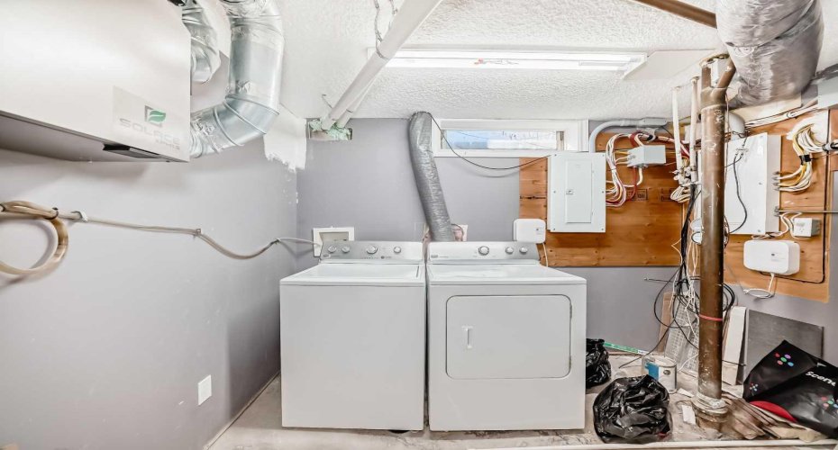 611 Meota Road, Calgary, Alberta T2E 5W8, 5 Bedrooms Bedrooms, ,2 BathroomsBathrooms,Residential,For Sale,Meota,A2278952