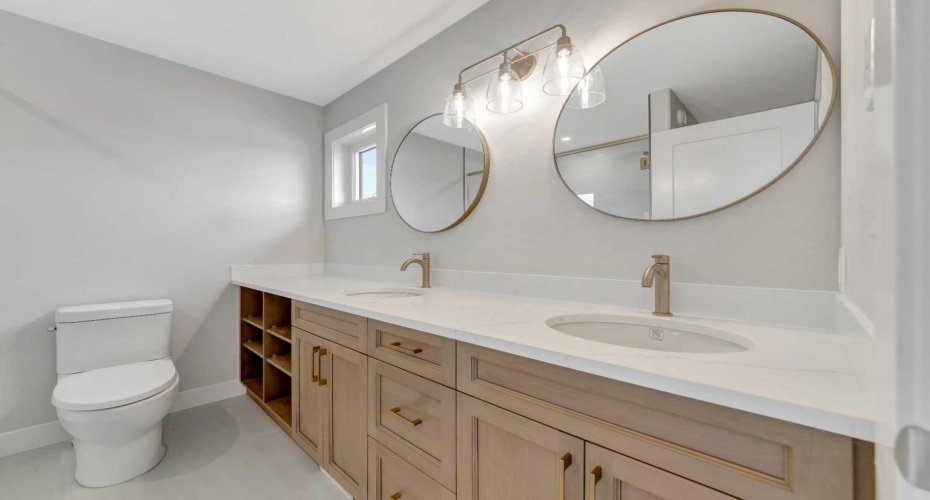 6113 13 Street Close, Lloydminster, Alberta T9V 3S2, 5 Bedrooms Bedrooms, ,3 BathroomsBathrooms,Residential,For Sale,13,A2278968