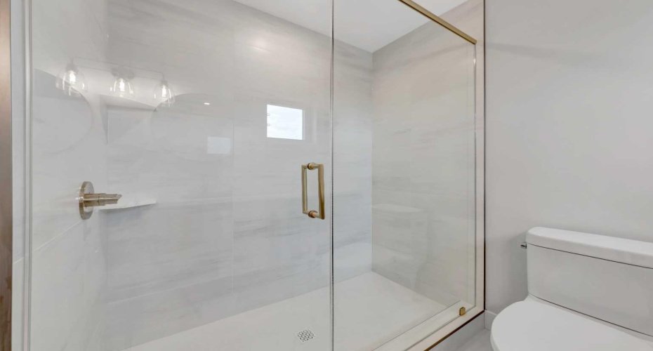 6113 13 Street Close, Lloydminster, Alberta T9V 3S2, 5 Bedrooms Bedrooms, ,3 BathroomsBathrooms,Residential,For Sale,13,A2278968