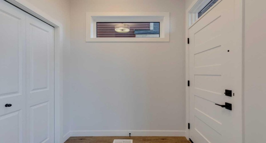 347 Fireside Drive, Cochrane, Alberta T4C 3E1, 3 Bedrooms Bedrooms, ,3 BathroomsBathrooms,Residential,For Sale,Fireside,A2278970